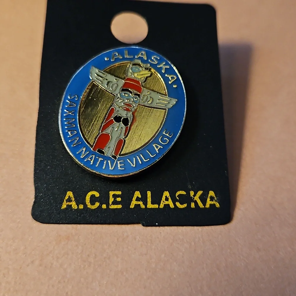 A.c.e. Alaska Saxman Totem Pin/ Keychain